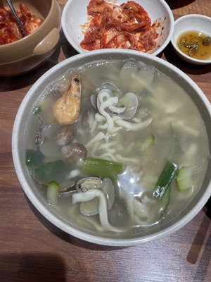 바지락칼국수