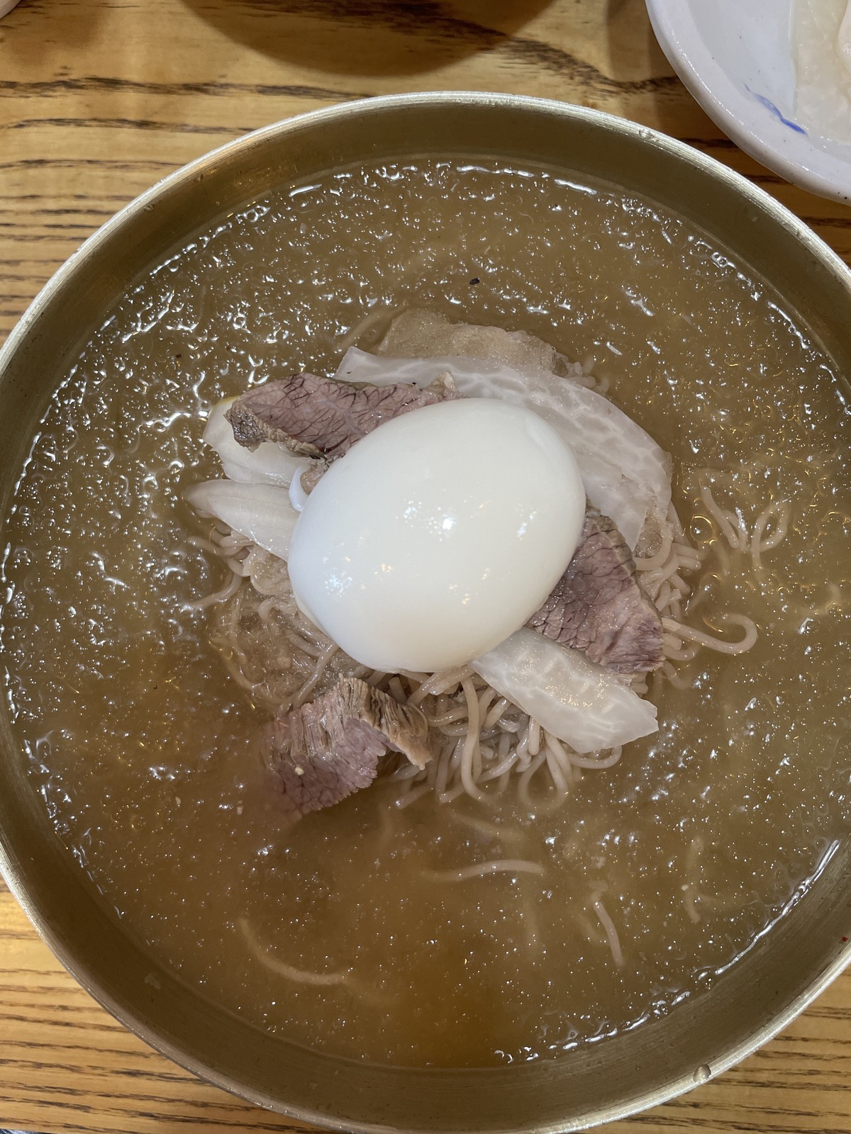 Mulnaengmyeon and Deulgireum Makguksu