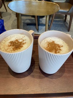 모닝 카페두유라떼